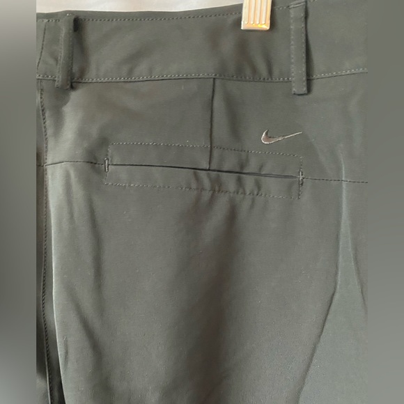 WOMEN’S NIKE GOLF PANTS, Cropped DRI-FIT UV size 12, Black NWOT - Picture 4 of 7